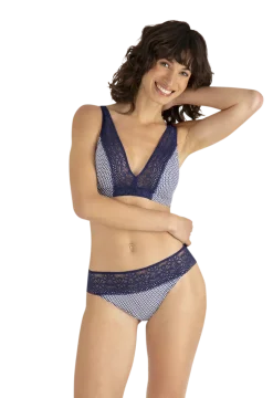 Soutien-gorge foulard sans armatures en dentelle et en microfibre L'irrésistible - Illusion